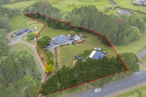 Photo of property in 687 Inland Road, Helensville, 0875