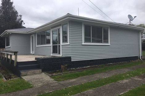 Photo of property in 8 Park Road, Western Heights, Rotorua, 3015