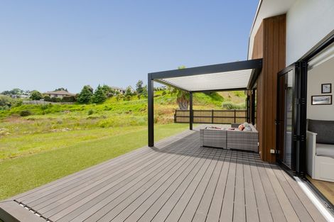 Photo of property in 46 Saint Pauls Drive, Brookfield, Tauranga, 3110