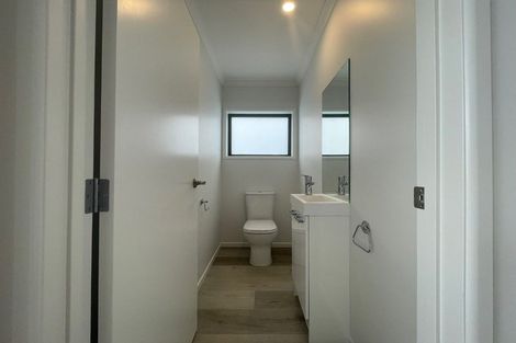 Photo of property in 51 Verran Road, Birkenhead, Auckland, 0626