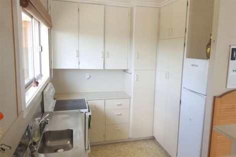 Photo of property in 69 Rhodes Street, Waimate, 7924