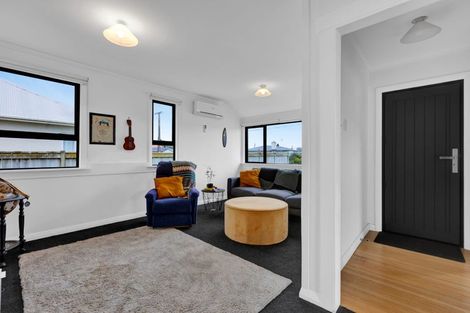 Photo of property in 3 Tupoki Street, Glen Avon, New Plymouth, 4312