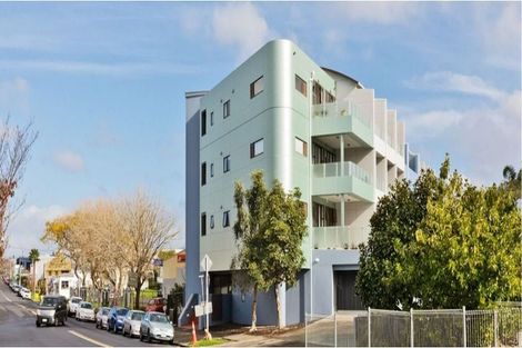Photo of property in 112/3 Morningside Drive, Morningside, Auckland, 1025