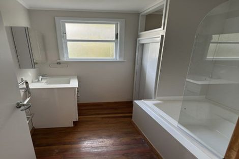 Photo of property in 9 Bird Grove, Stokes Valley, Lower Hutt, 5019