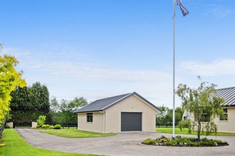 Photo of property in 96 Dyke Road, Karaka, Papakura, 2580