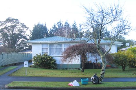 Photo of property in 82 Urlich Avenue, Melville, Hamilton, 3206