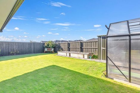 Photo of property in 6 Crossley Avenue, Woodend, 7610