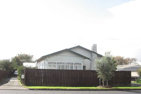 Photo of property in 55 Jellicoe Road, Manurewa, Auckland, 2102