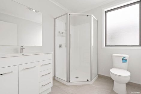 Photo of property in 30 Kauri Heart Avenue, Takanini, 2112