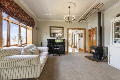 Photo of property in 97 Weraroa Road, Levin, 5510