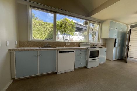 Photo of property in 116 Moncks Spur Road, Redcliffs, Christchurch, 8081