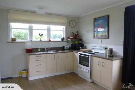 Photo of property in 1 Julyan Street, Shannon, 4821