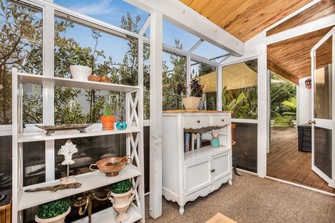 Photo of property in 9 Mcinnes Road, Weymouth, Auckland, 2103