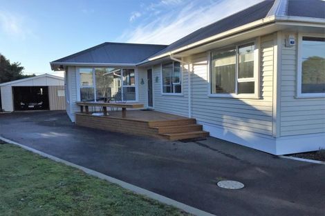 Photo of property in 13 Malta Crescent, South New Brighton, Christchurch, 8062