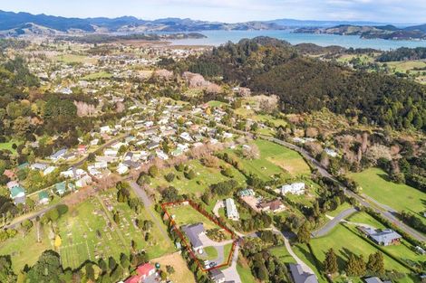Photo of property in 150 Beech Lane, Coromandel, 3506