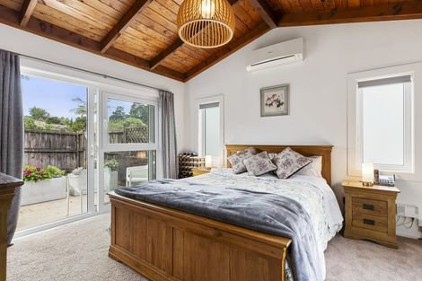 Photo of property in 103 Stapleford Crescent, Browns Bay, Auckland, 0630