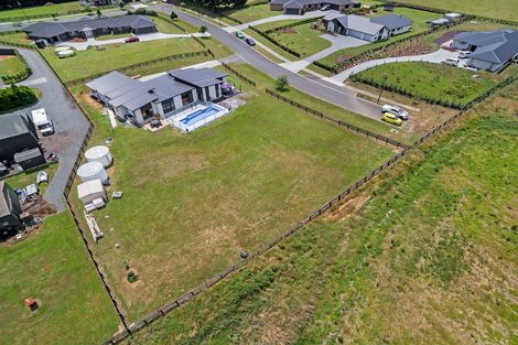 Photo of property in 6 Coach Road, Kingseat, Papakura, 2580