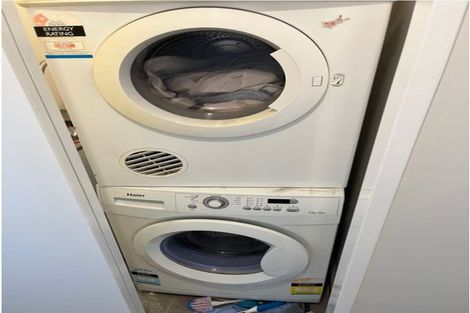 Photo of property in 31 Tukari Lane, Mangere Bridge, Auckland, 2022