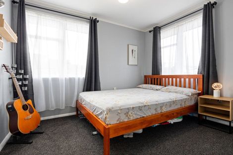 Photo of property in 22 Willis Street, Bader, Hamilton, 3206