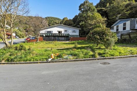 Photo of property in 1 Vermont Grove, Wainuiomata, Lower Hutt, 5014