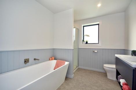 Photo of property in 9 Precipice Lane, Glenorchy, 9372