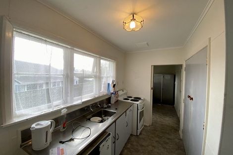 Photo of property in 1/276 Dowse Drive, Maungaraki, Lower Hutt, 5010