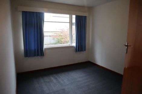 Photo of property in 112 Avonhead Road, Avonhead, Christchurch, 8042