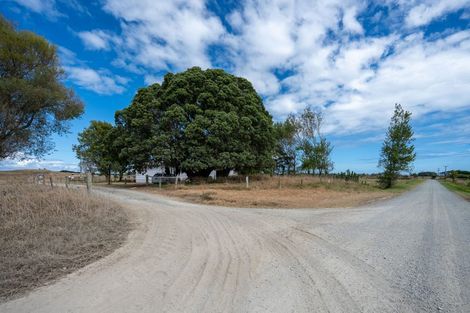 Photo of property in 880 Okahukura Road, Tapora, Wellsford, 0977