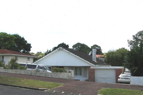 Photo of property in 9 Shoreham Street, Avondale, Auckland, 0600