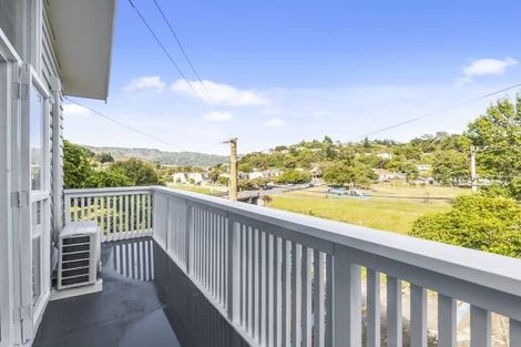 Photo of property in 33 Thomas Street, Stokes Valley, Lower Hutt, 5019