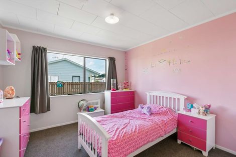 Photo of property in 5 Sequoia Place, Pukete, Hamilton, 3200
