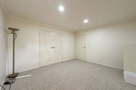 Photo of property in 5 Birkinshaw Grove, Riverstone Terraces, Upper Hutt, 5018