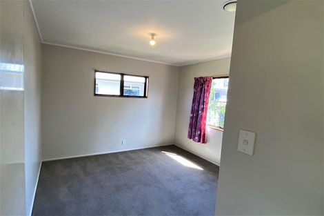 Photo of property in 20 Harbour Crest Drive, Waiuku, 2123