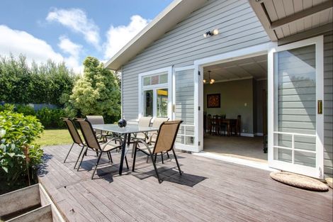 Photo of property in 101 Park Road South, Akina, Hastings, 4122