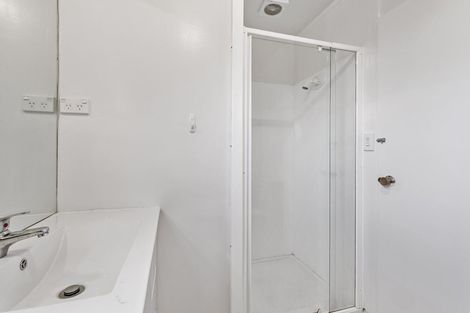 Photo of property in 103 Flat Bush Road, Clover Park, Auckland, 2023