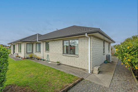 Photo of property in 11 Barnett Drive, Marton, 4710