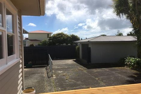 Photo of property in 13 Meadowvale Drive, Levin, 5510