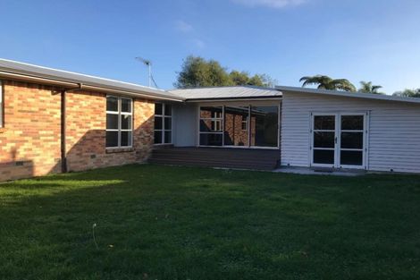 Photo of property in 50 Pulham Crescent, Queenwood, Hamilton, 3210