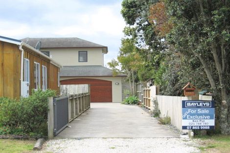 Photo of property in 144b Kiwi Road, Whangamata, 3620