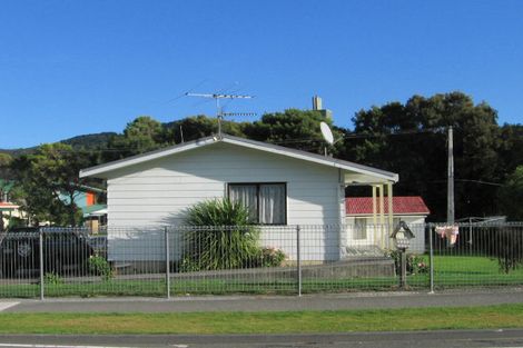 Photo of property in 64 Parkway, Wainuiomata, Lower Hutt, 5014