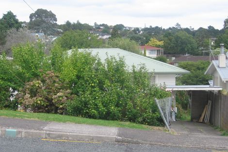 Photo of property in 12 Peach Road, Glenfield, Auckland, 0629