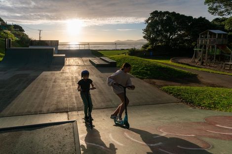 Photo of property in 108 Wellington Road, Paekakariki, 5034