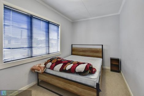 Photo of property in 11 Seddon Avenue, Papatoetoe, Auckland, 2104