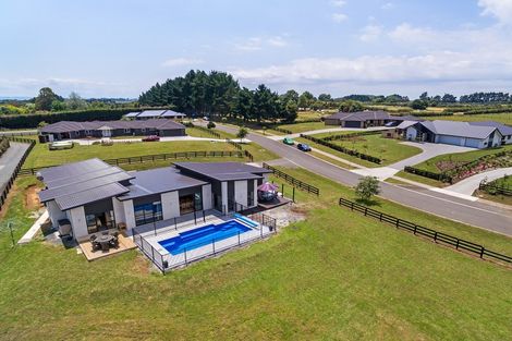 Photo of property in 6 Coach Road, Kingseat, Papakura, 2580