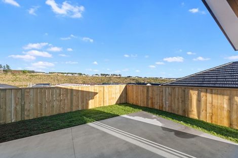 Photo of property in 62 Whakaturou Crescent, Pyes Pa, Tauranga, 3112