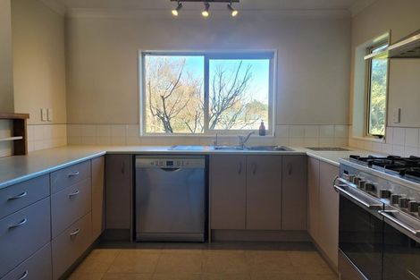 Photo of property in 109 Brandon Street, Featherston, 5710