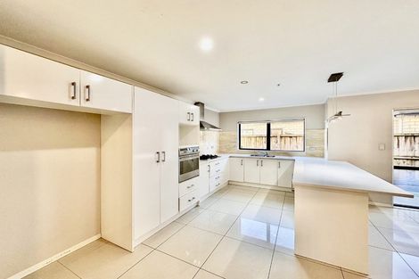Photo of property in 248c Porchester Road, Takanini, 2112