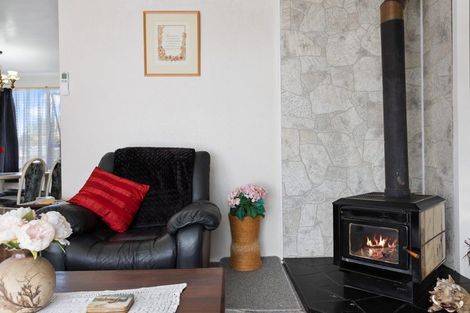 Photo of property in 33 Ryder Place, Kawerau, 3127