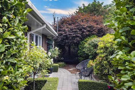 Photo of property in 1/5a Regency Crescent, Redwood, Christchurch, 8051