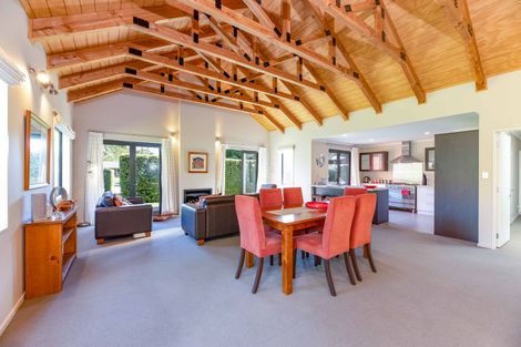 Photo of property in 4 Ryton Place, Lake Coleridge, 7572